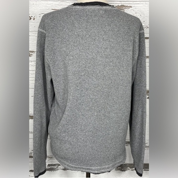 Carbon2cobalt Waffle Knit Henley Long Sleeve Warm Heather Grey Men EUC - Picture 2 of 3